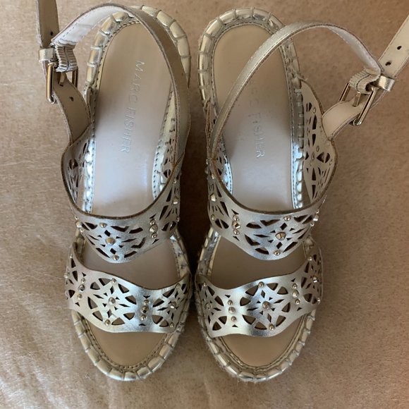 Wedge Sandal Size 6 Marc Fisher Kickal Espadrille - Picture 2 of 5